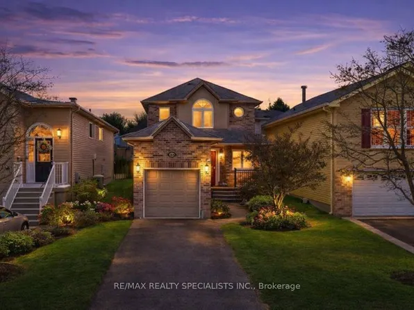 49 Canrobert St, Woodstock, ON N4S 8W9