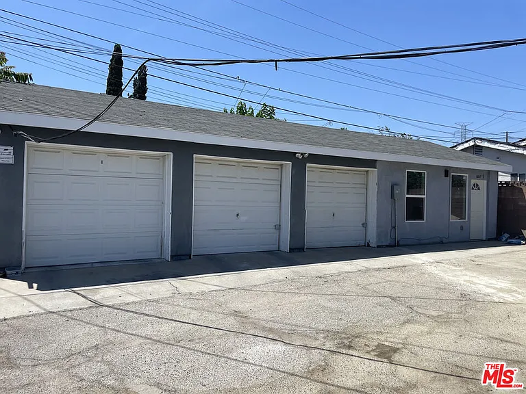 6627 Kraft Ave #1/2 — Photo 11