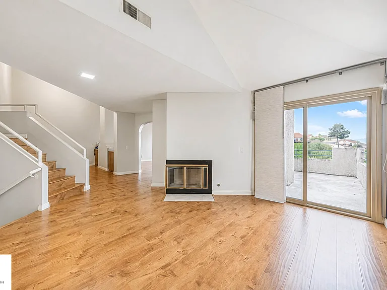 3015 La Paz Ln #A — Photo 21