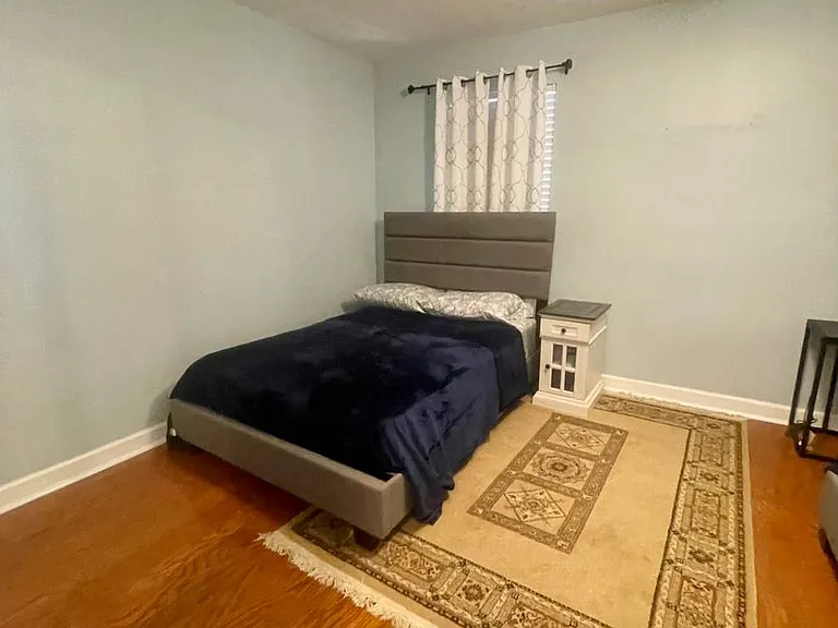 1031 Michigan Ave NE #101 — Photo 13