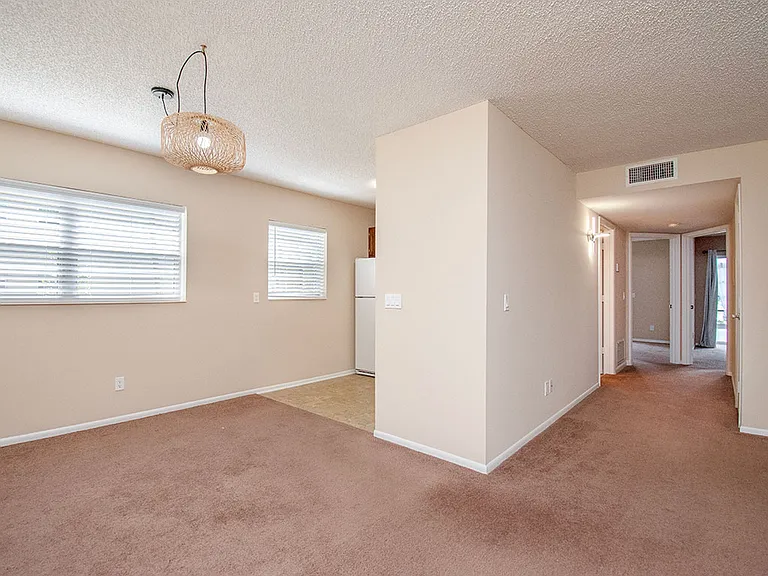 28 Vista Gardens Trl #102 — Photo 12