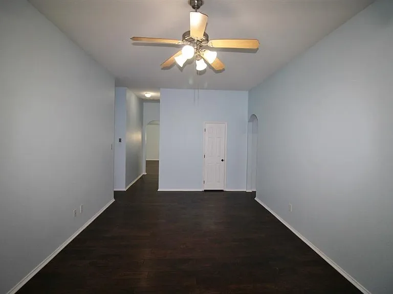 4003 Greenwood Way — Photo 27