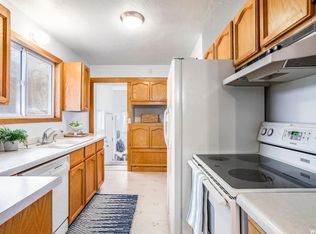 2198 S Lincoln St, Salt Lake City, UT 84106