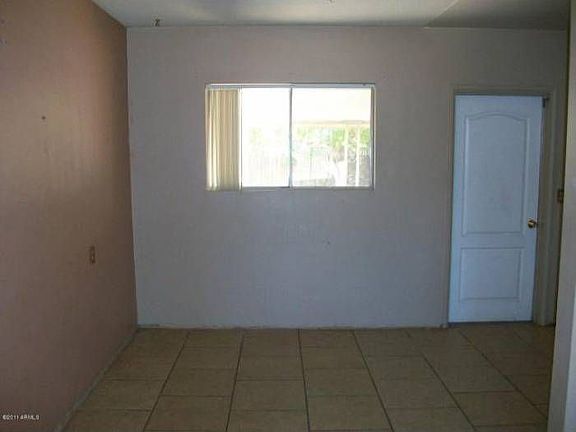 4th image of 1721 E 2nd St