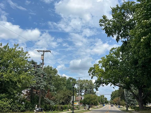 5th image of 737 S Squirrel Rd