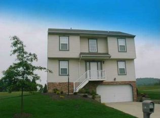 149 Maple Glen Dr, Harmony, PA 16037