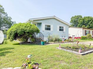 876 Woodchuck Dr, Mount Laurel, NJ 08054