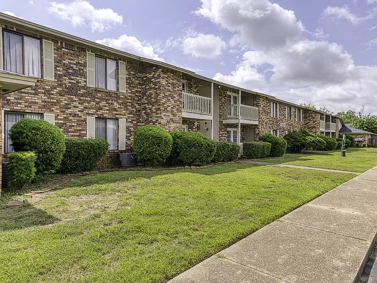 Briarwood Rental Homes — Photo 9