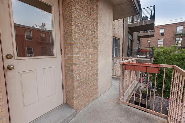 Rented by Voro NYC | media 39