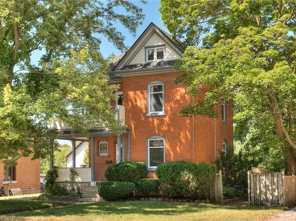 26 Arthur St N, Woolwich, ON N3B 2A2