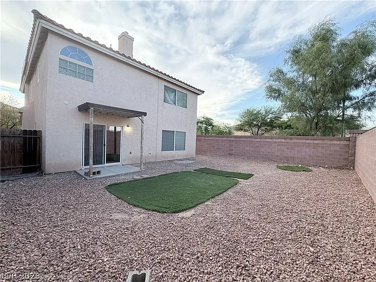 7506 Rustic Galleon St — Photo 30