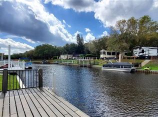 561 Waterway Dr, Lake Wales, FL 33898
