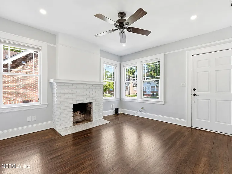2614 Dellwood Ave — Photo 10