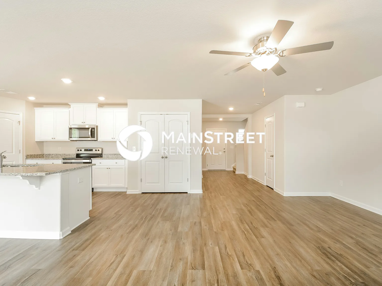 441 Brisk Dr — Photo 3