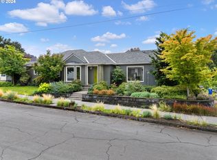 2110 SE Stephens St, Portland, OR 97214