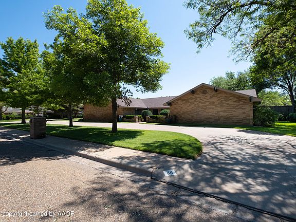 2nd image of 114 Liveoak St