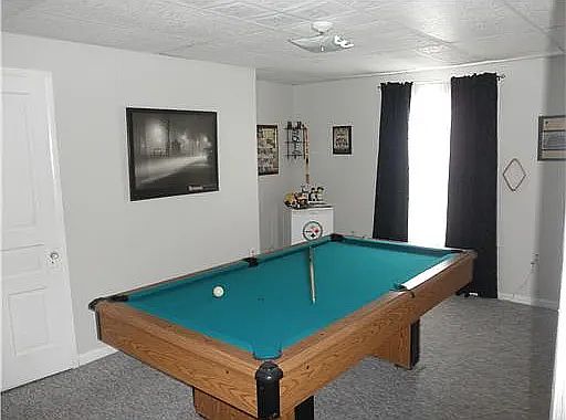 5th image of 229 Grace Ave