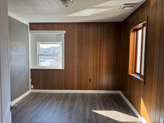 Bedroom #1