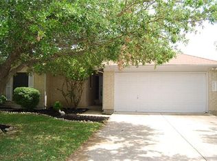 1405 Quicksilver St, Round Rock, TX 78665