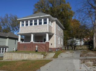 814 Rocksylvania Ave, Iowa Falls, IA 50126