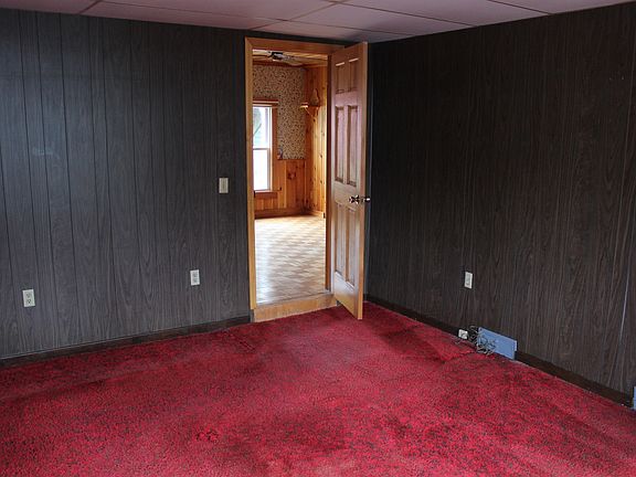 4th image of 15 Salem Street
