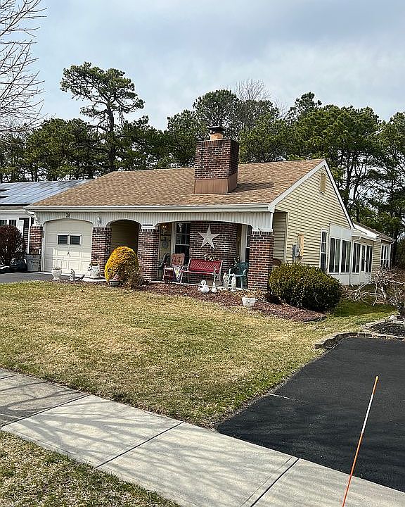 1st image of 38 Twyford Ln