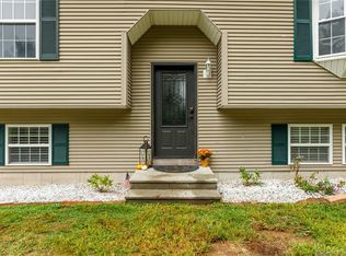 116 Brooklyn Tpke, Windham, CT 06280