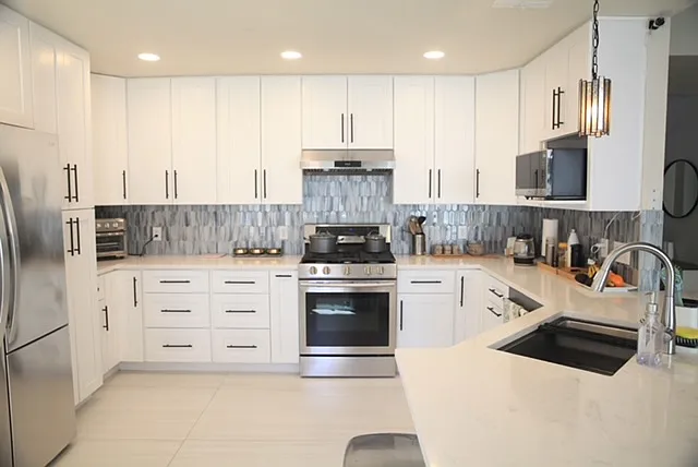 920 Tallow Trl — Photo 4