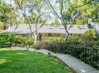 520 Darrell Rd, Hillsborough, CA 94010