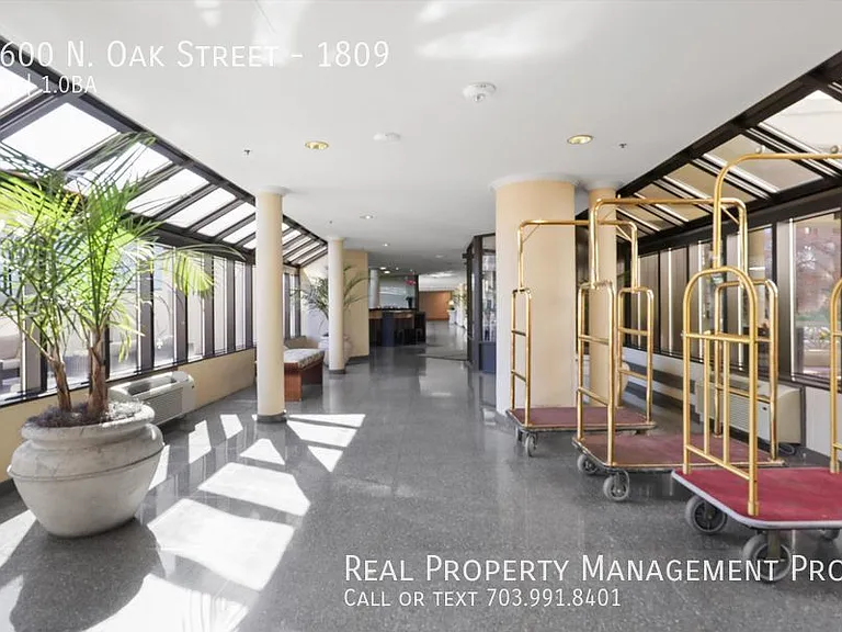 1600 N Oak St #1809 — Photo 20