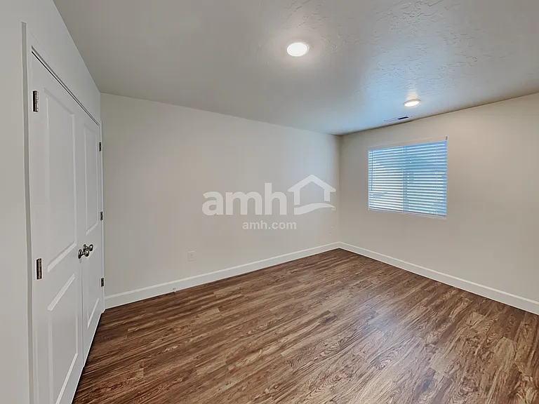 6744 N Silver Creek Dr — Photo 14