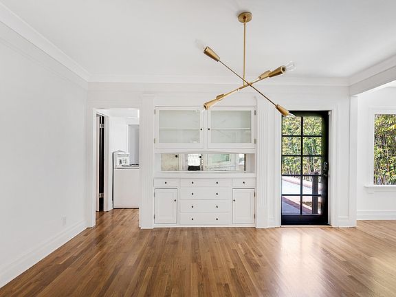 5th image of 1307 Lucile Ave