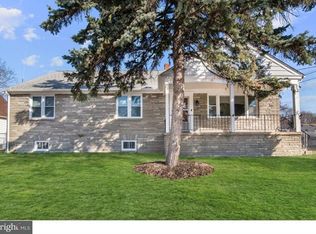 400 Nicholson Rd, Mount Ephraim, NJ 08059