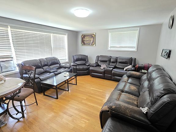 4th image of 2239 W Farwell Ave APT 2A