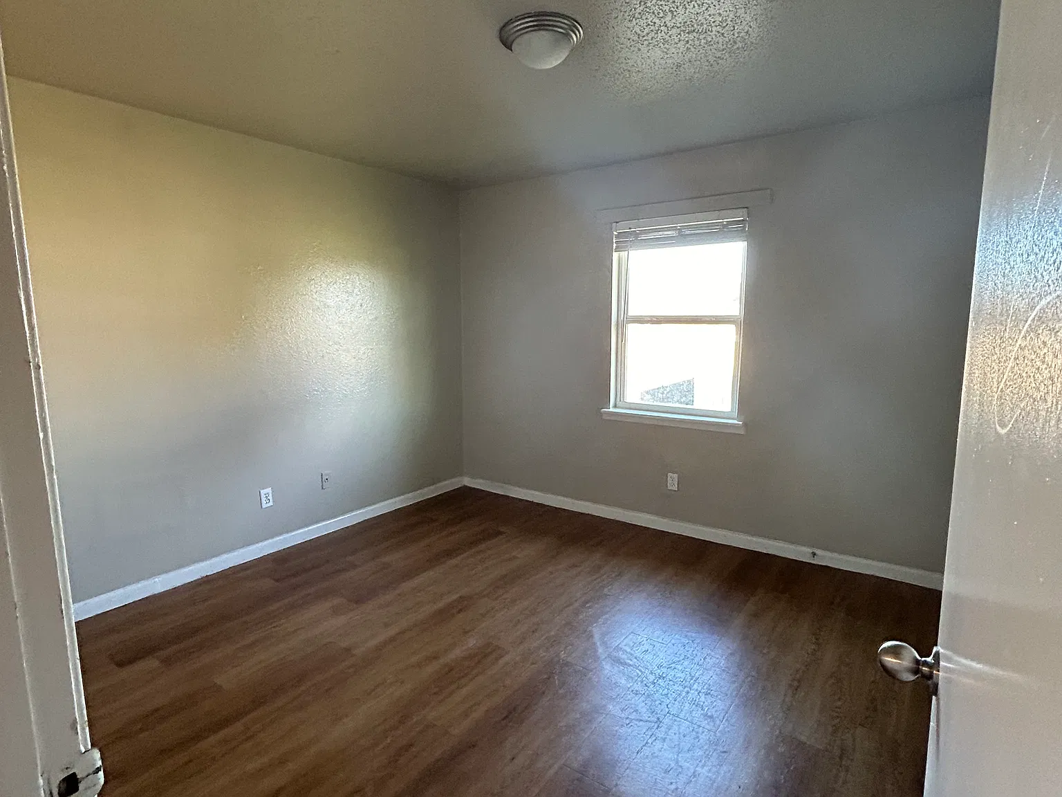 149 Echols St — Photo 3