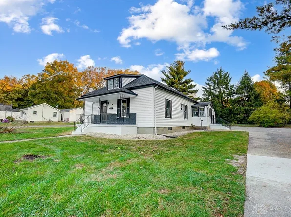 339 E 4th St, Franklin, OH 45005