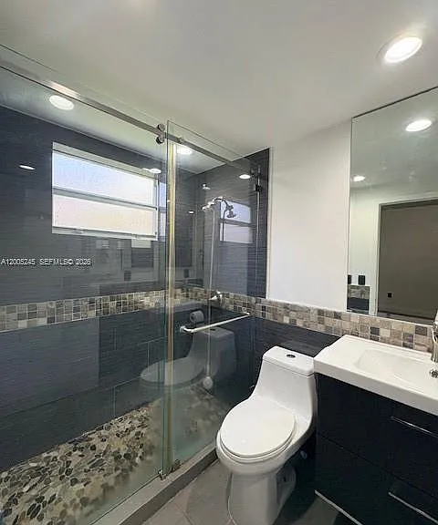 8019 Lake Dr #103 — Photo 15