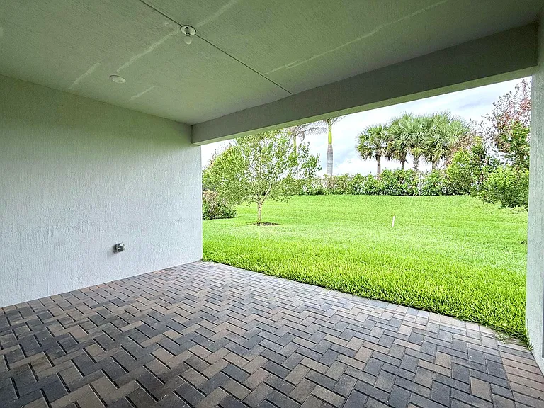 10710 SW Hensley St — Photo 30