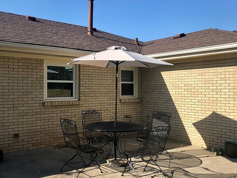 1724 Chelmsford Dr — Photo 5