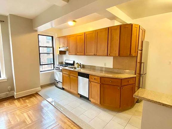 3rd image of 127 W 96th St #11FF
