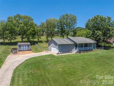 219 Hookers Gap Rd, Candler, NC, 28715