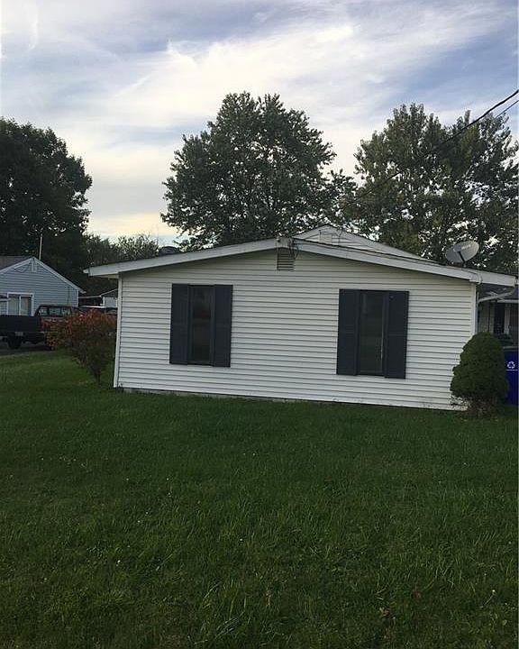 1st image of 2777 Stanwich St