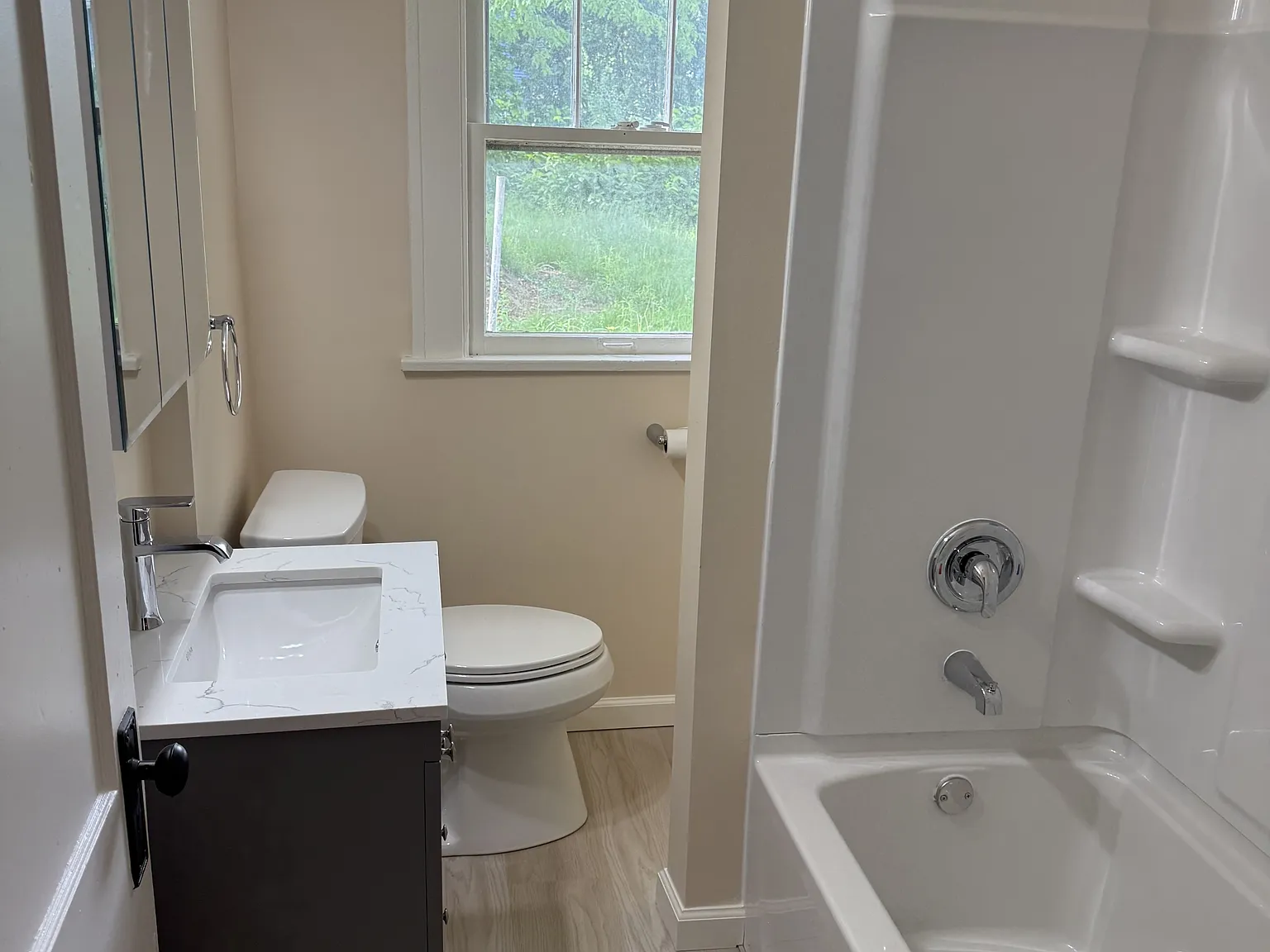 933 Winona Drive - 1 — Photo 4