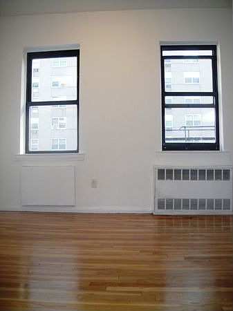 1st image of 1641 1st Ave APT 2D