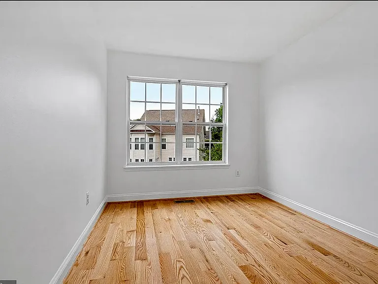 12710 Horseshoe Bend Cir — Photo 3