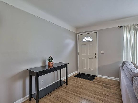 4th image of 8192 Clough Pike