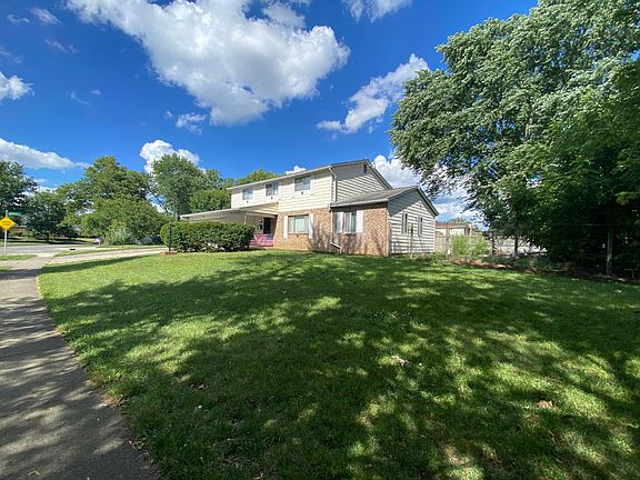 4th image of 6656 Ambleside Dr