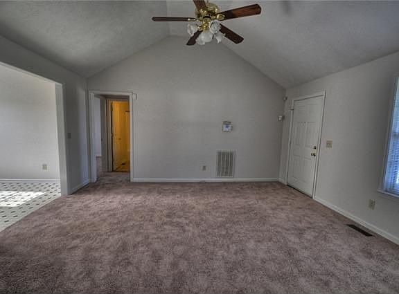 5th image of 3346 Moorewood Dr