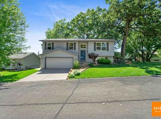 6 Beihoffer Ct, Madison, WI 53719