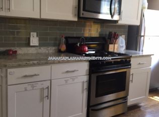 1 Buckley Ave #1NG, Jamaica Plain, MA 02130
